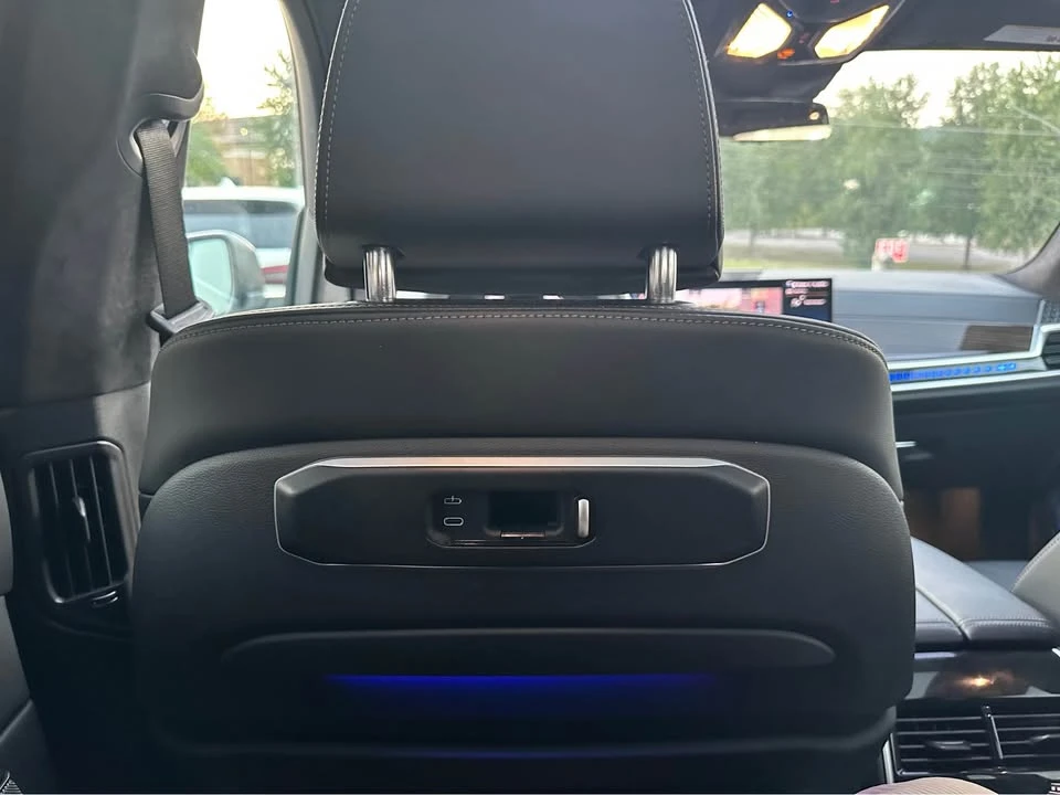 2024 BMW G07 X7 - Image 12 of 15