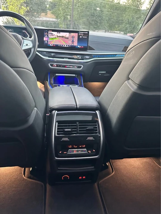 2024 BMW G07 X7 - Image 10 of 15