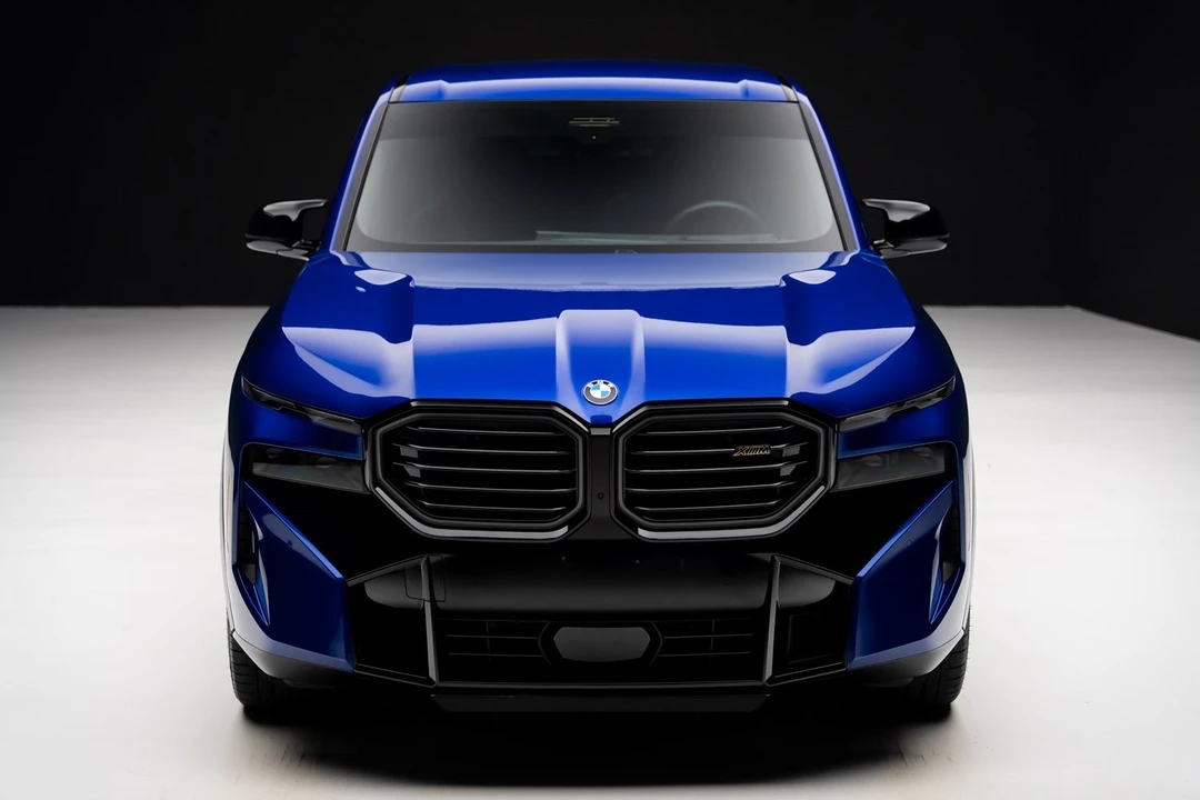 2024 BMW XM - Image 4 of 12