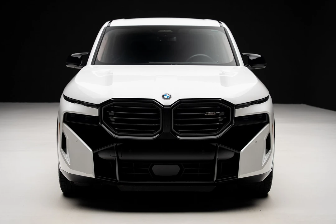2024 BMW XM - Image 4 of 12