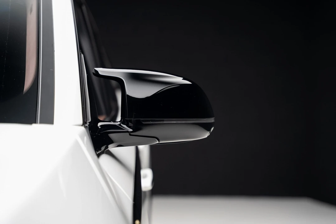 2024 BMW XM - Image 13 of 21