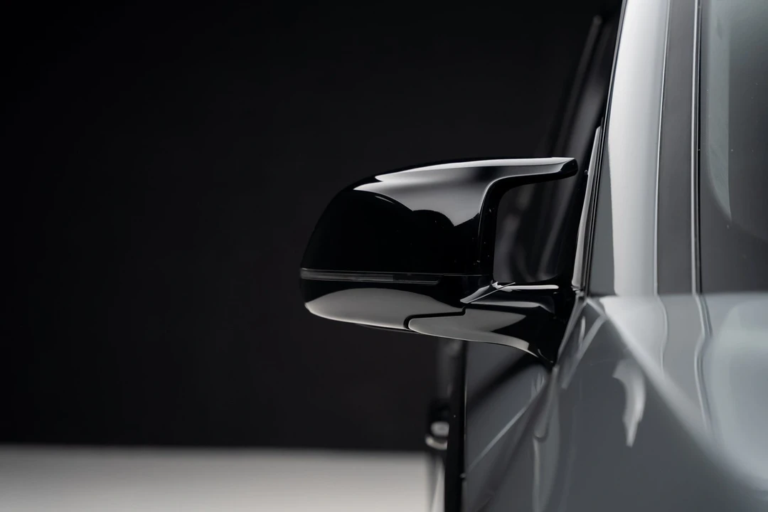 2024 BMW XM - Image 12 of 21