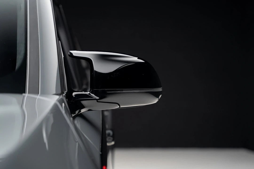 2024 BMW XM - Image 13 of 21
