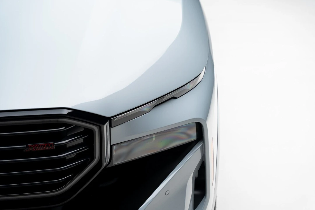 2024 BMW XM - Image 10 of 21