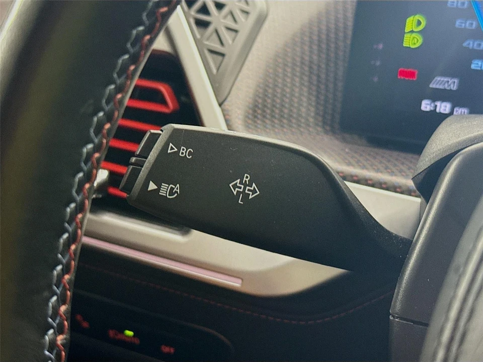 2024 BMW XM - Image 3 of 18