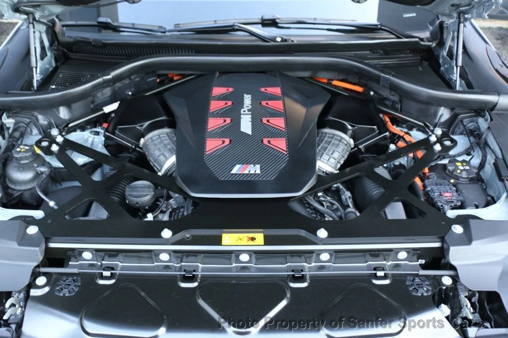 2024 BMW XM - Image 11 of 12