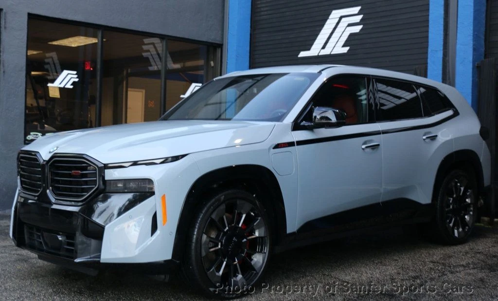 2024 BMW XM - Image 4 of 12