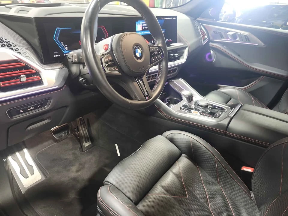 2024 BMW XM - Image 15 of 16