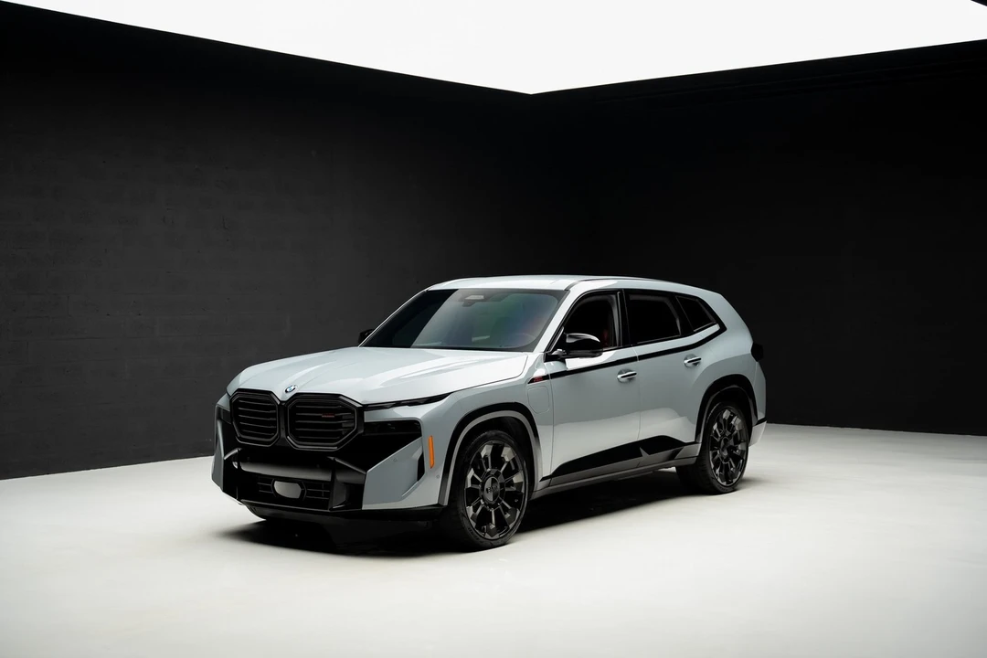 2024 BMW XM - Image 4 of 12