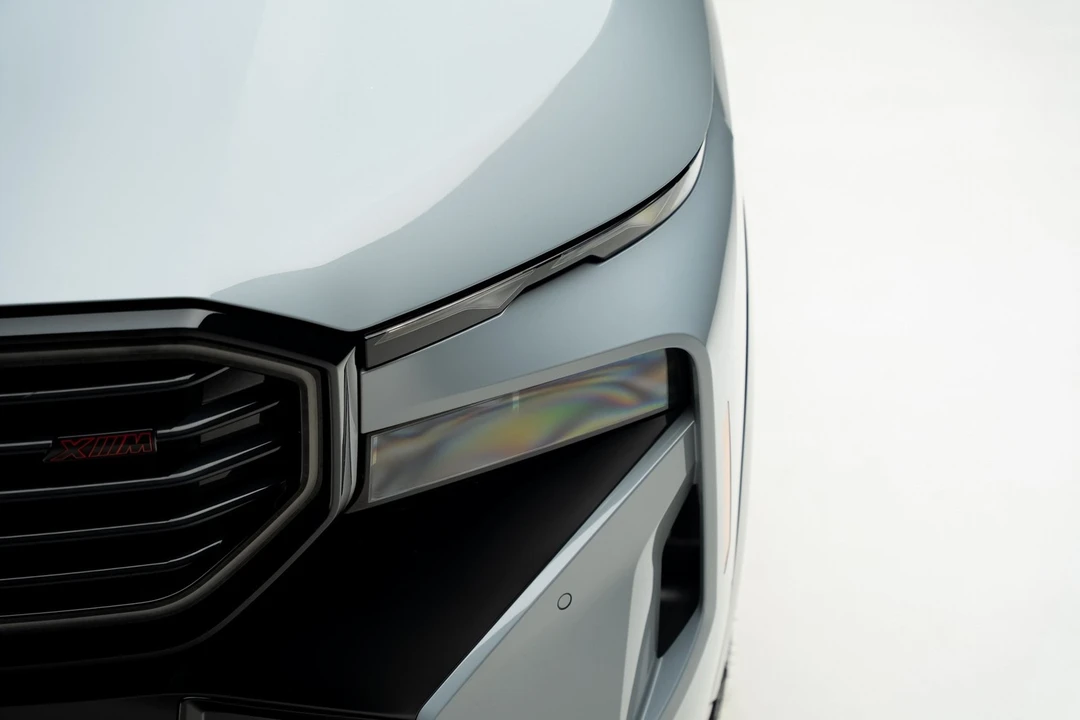 2024 BMW XM - Image 10 of 21