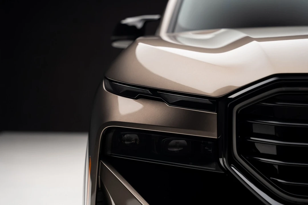 2024 BMW XM - Image 6 of 12