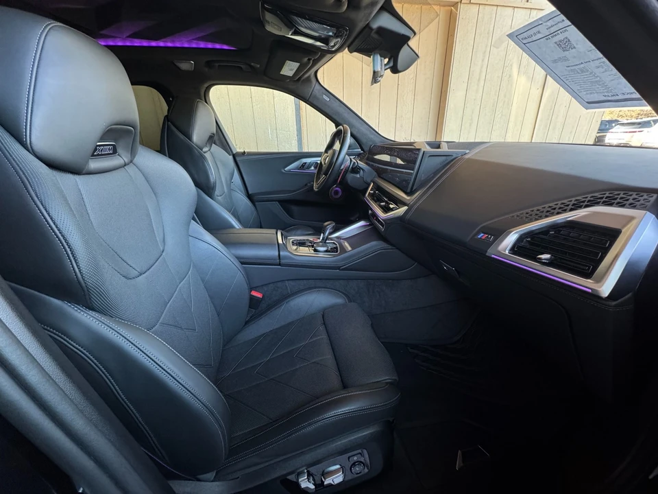 2024 BMW XM - Image 21 of 21