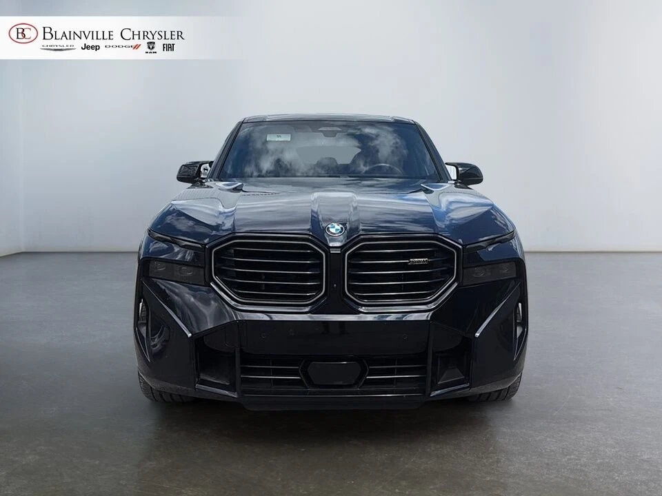 2024 BMW XM - Image 2 of 20