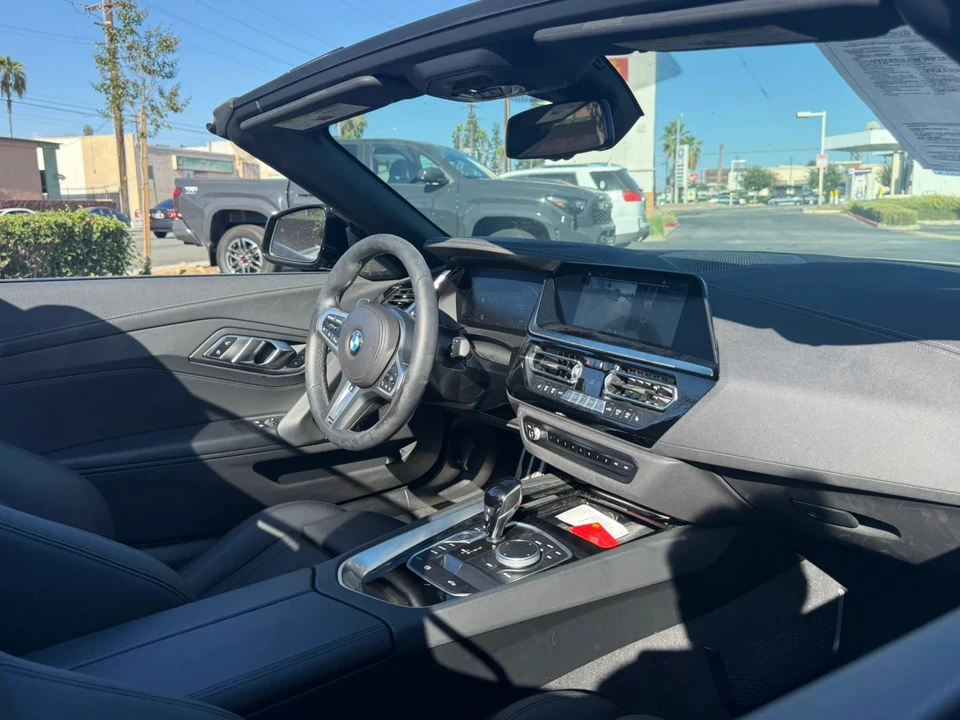 2024 BMW G29 Z4 Roadster - Image 7 of 18