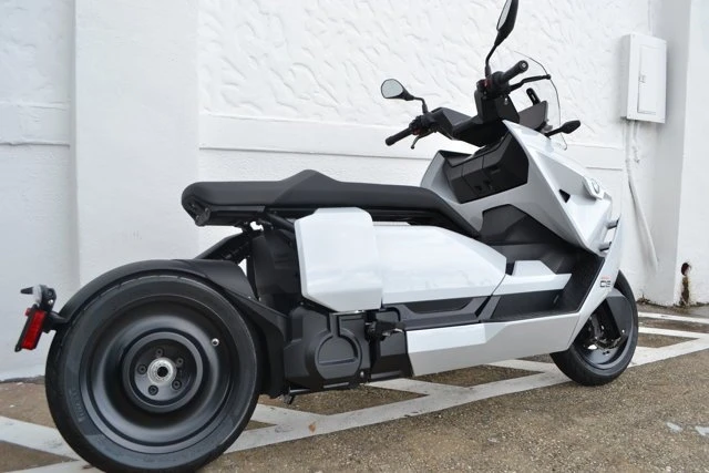 2024 BMW Motorcycles - Image 5 of 14