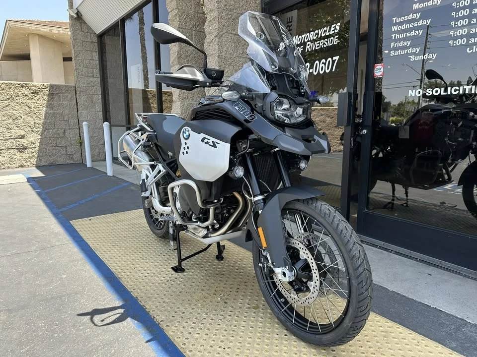 2024 BMW Motorcycles - Image 3 of 8