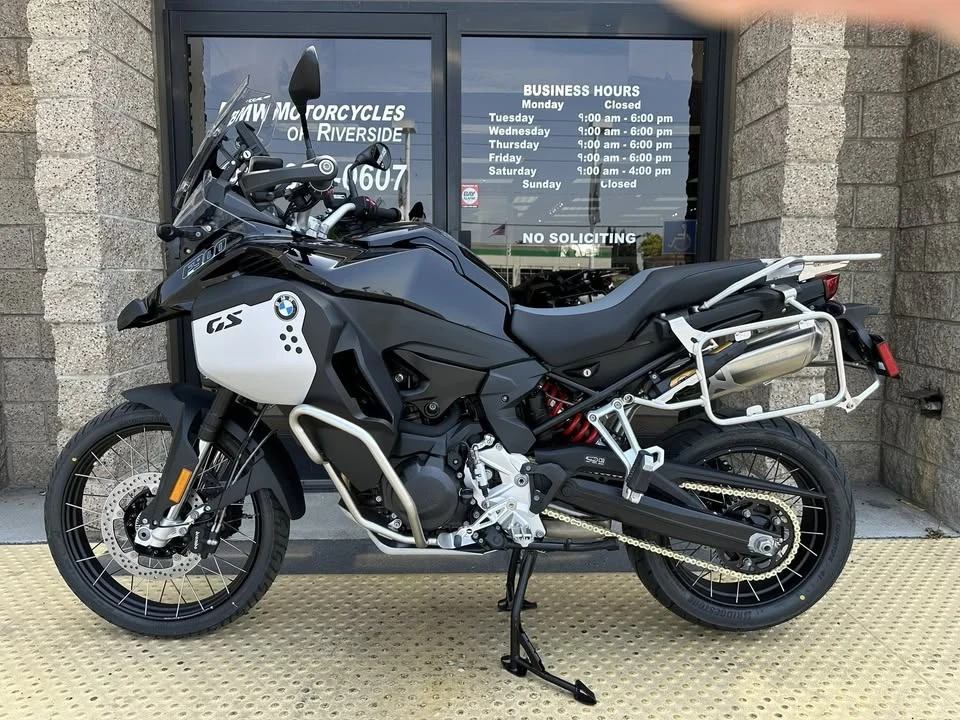 2024 BMW Motorcycles - Image 2 of 8