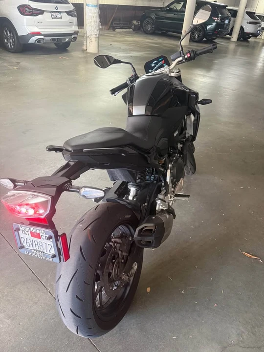 2024 BMW Motorcycles - Image 2 of 9