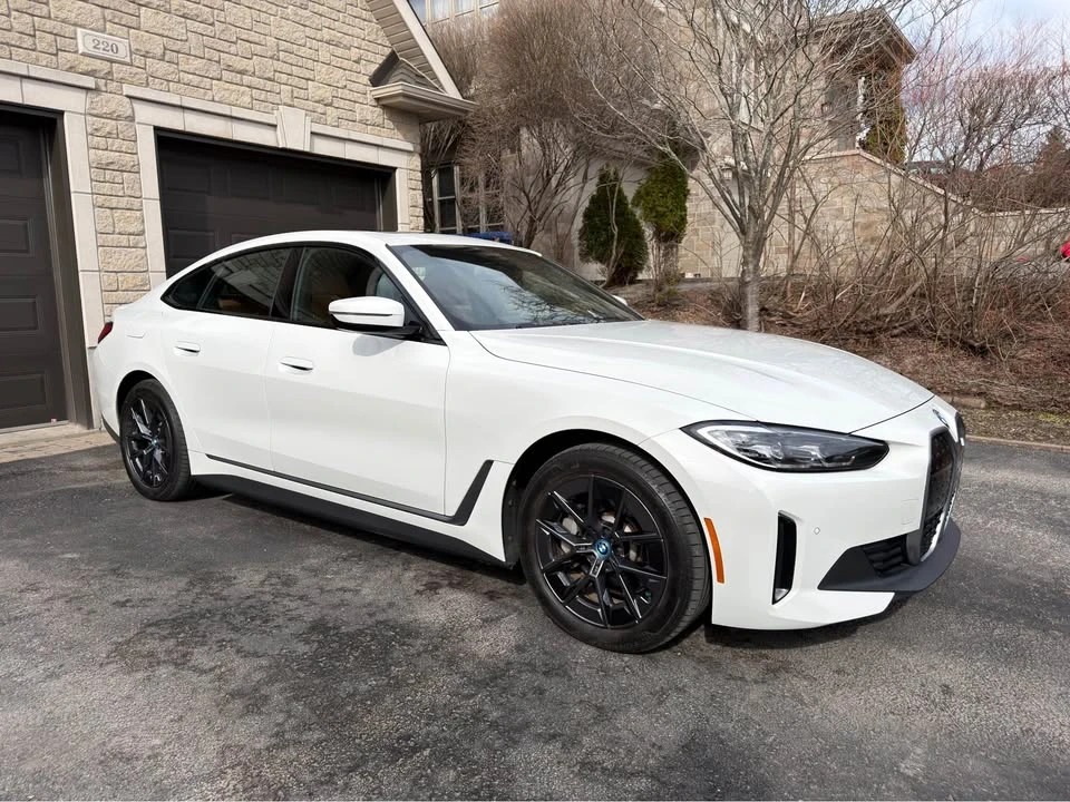 2024 BMW G26 i4 - Image 2 of 15