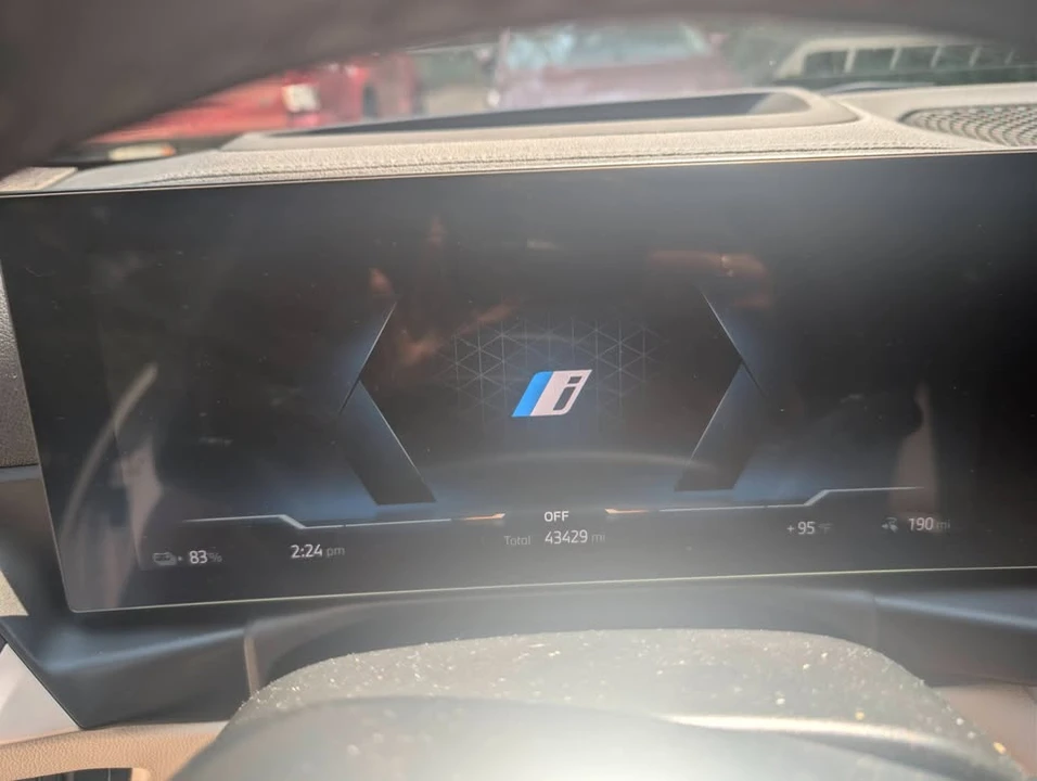 2024 BMW G26 i4 - Image 9 of 18