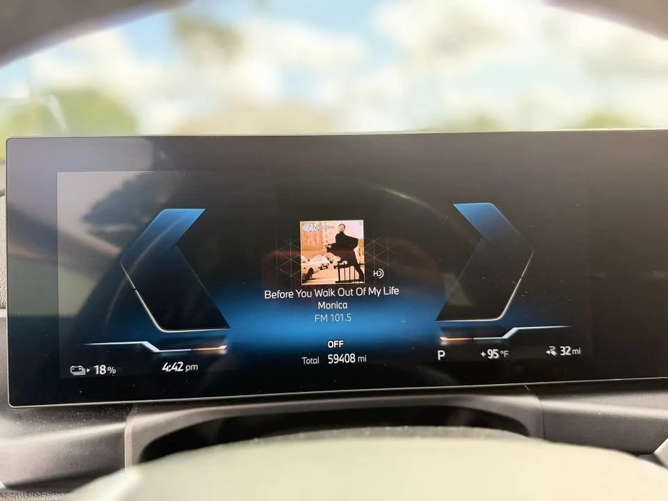 2024 BMW G26 i4 - Image 5 of 15