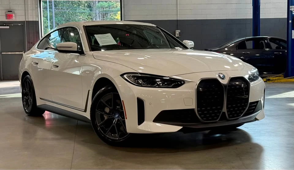 2024 BMW G26 i4 - Image 2 of 14