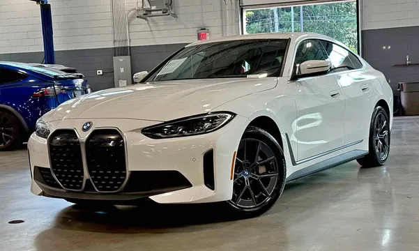 2024 BMW i4 eDrive35