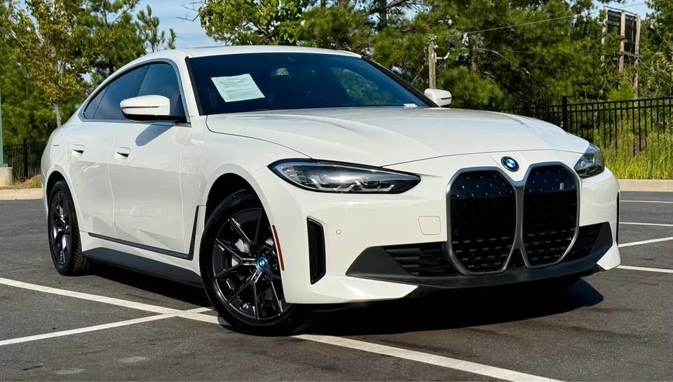 2024 BMW G26 i4 - Image 2 of 14