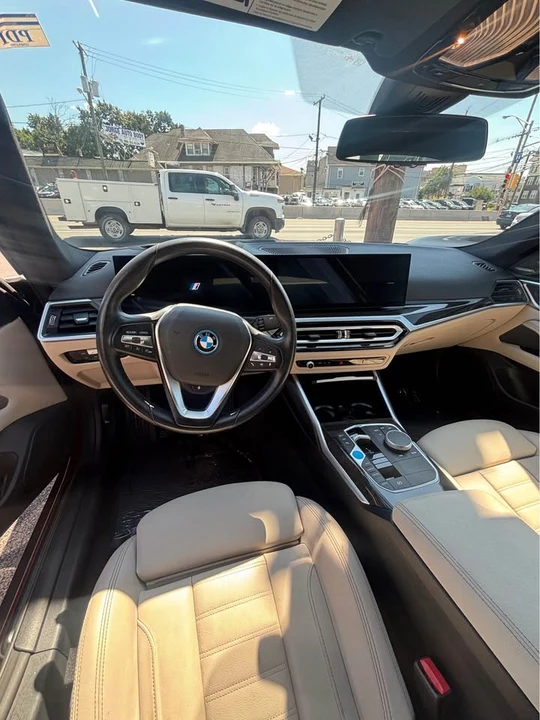 2024 BMW G26 i4 - Image 5 of 6