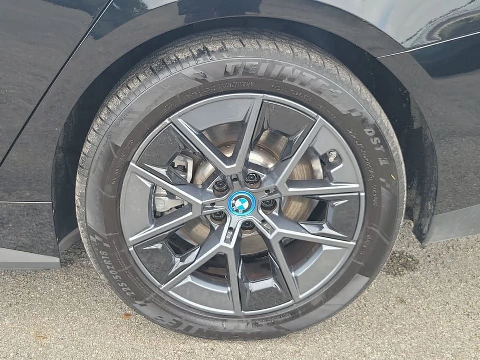 2024 BMW G26 i4 - Image 11 of 20