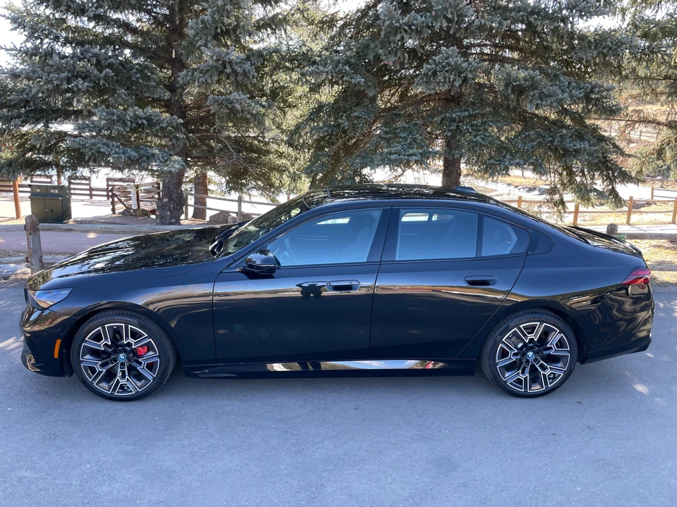 2024 BMW G60 i5 M60 Sedan - Image 19 of 31