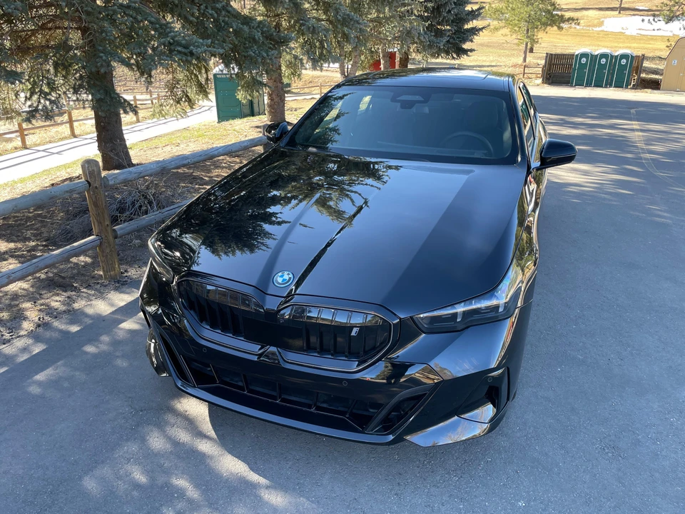2024 BMW G60 i5 M60 Sedan - Image 8 of 31