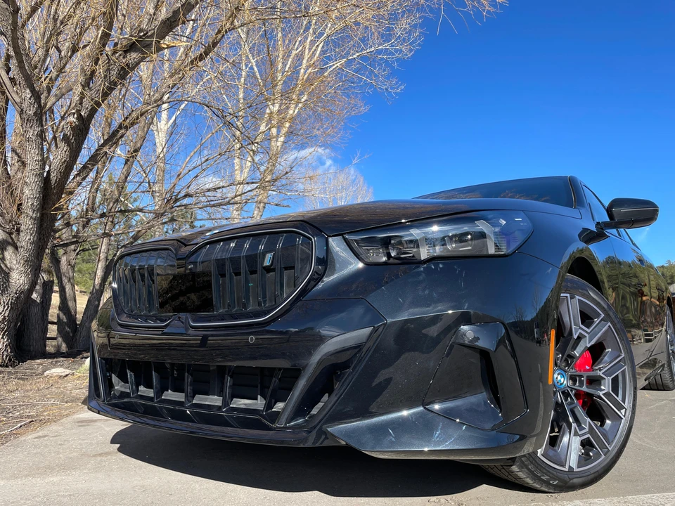 2024 BMW G60 i5 M60 Sedan - Image 9 of 31