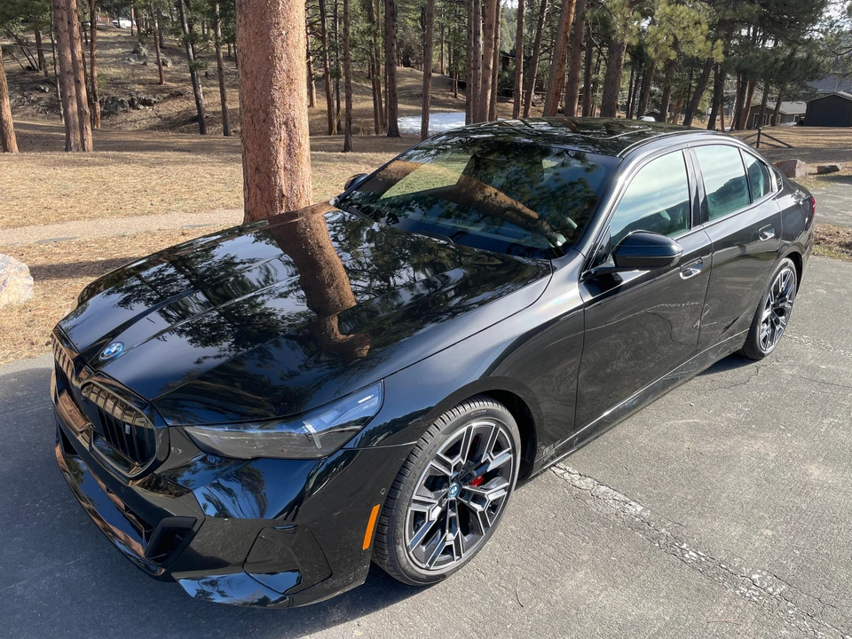 2024 BMW G60 i5 M60 Sedan - Image 12 of 31