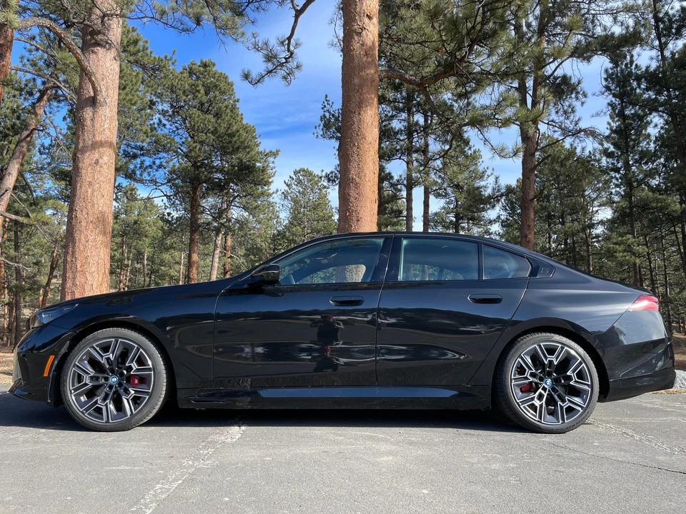 2024 BMW G60 i5 M60 Sedan - Image 22 of 31