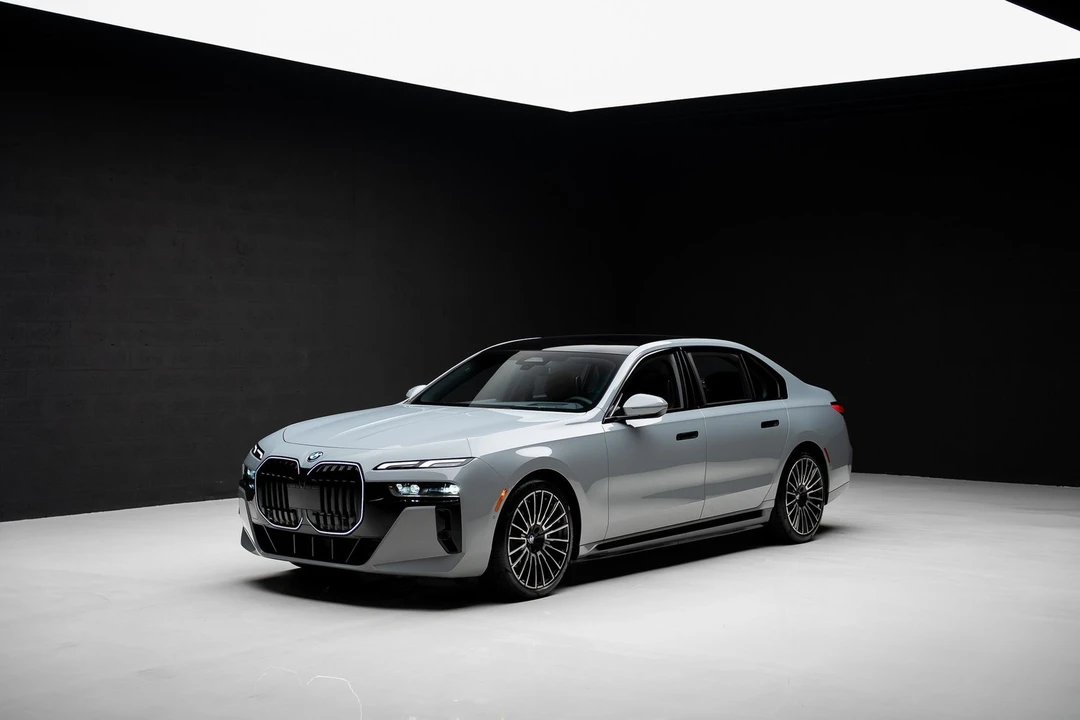 2024 BMW G70 7 Series - Image 4 of 21