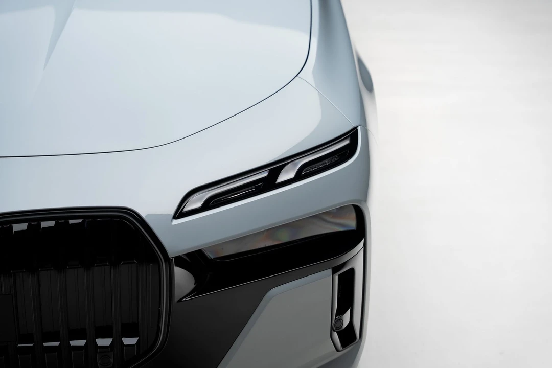 2024 BMW G70 7 Series - Image 11 of 21