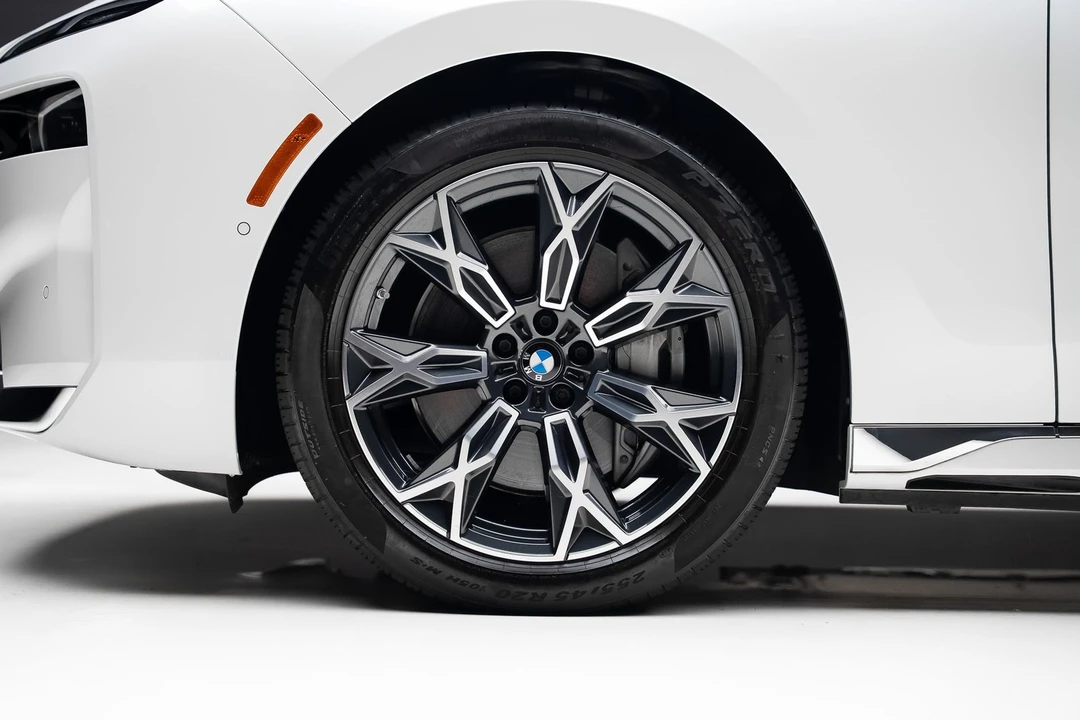 2024 BMW G70 7 Series - Image 20 of 21