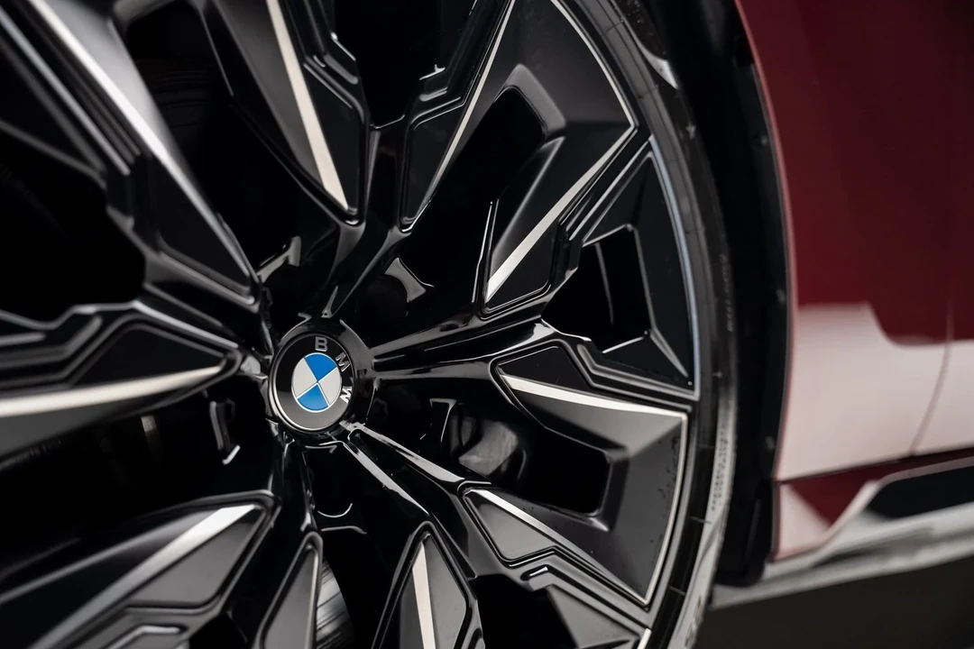 2024 BMW G70 7 Series - Image 21 of 21
