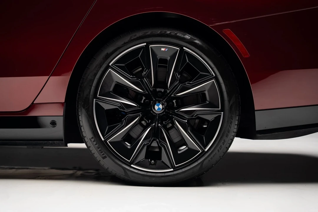 2024 BMW G70 7 Series - Image 20 of 21