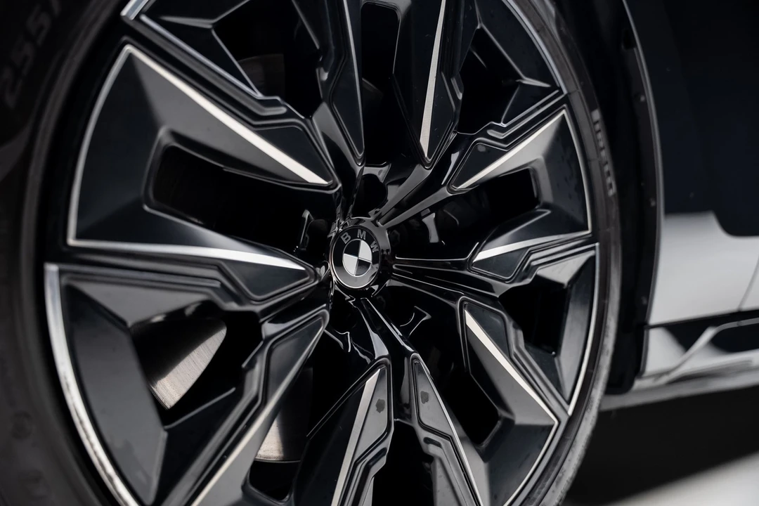 2024 BMW G70 7 Series - Image 21 of 21