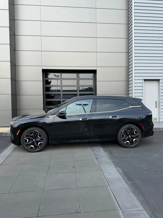 2024 BMW I20 iX - Image 2 of 13