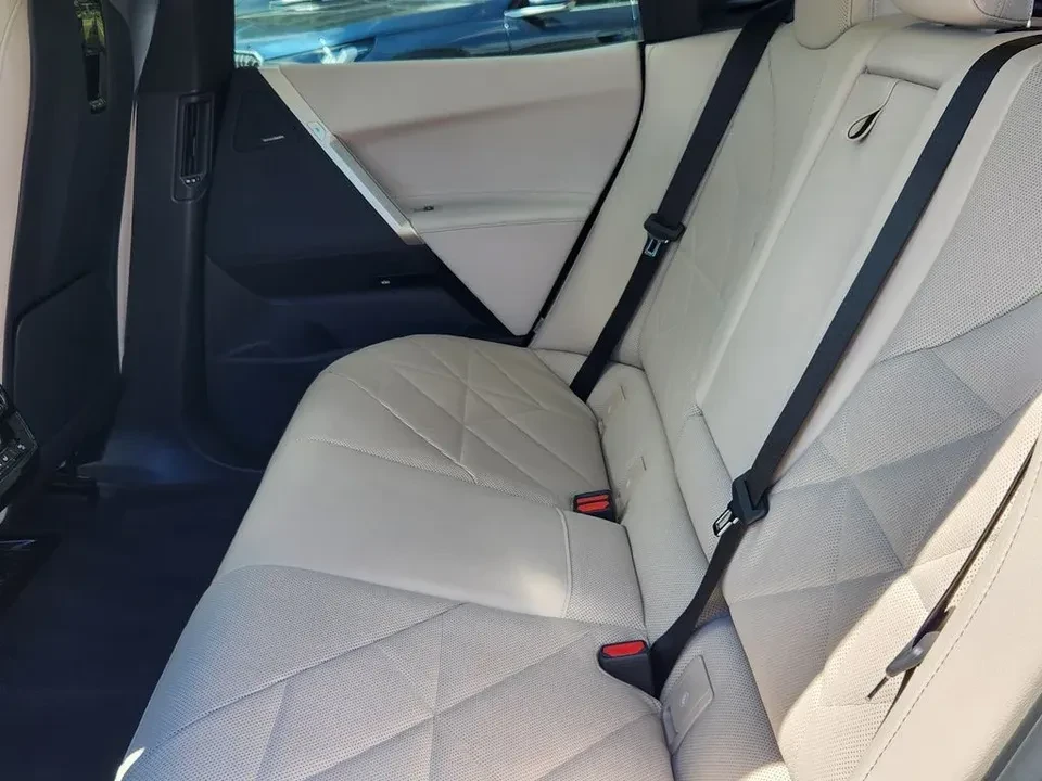 2024 BMW I20 iX - Image 10 of 19