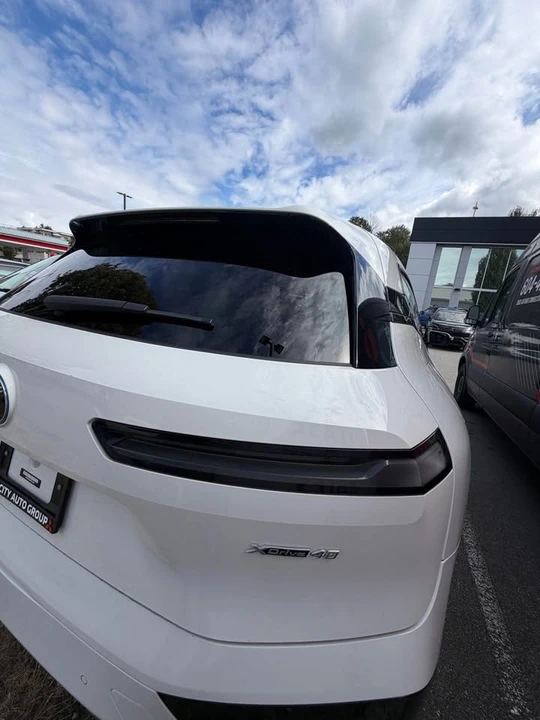 2024 BMW I20 iX - Image 10 of 11