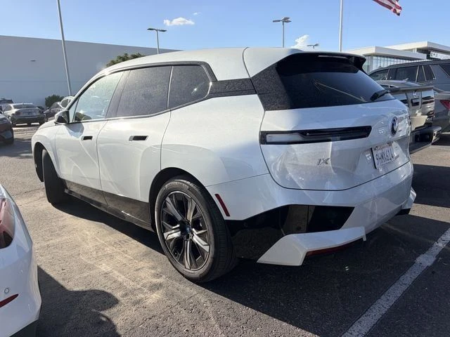 2024 BMW I20 iX - Image 7 of 13