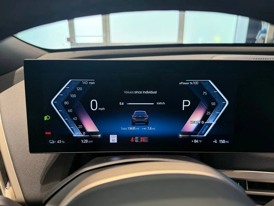 2024 BMW I20 iX - Image 17 of 20