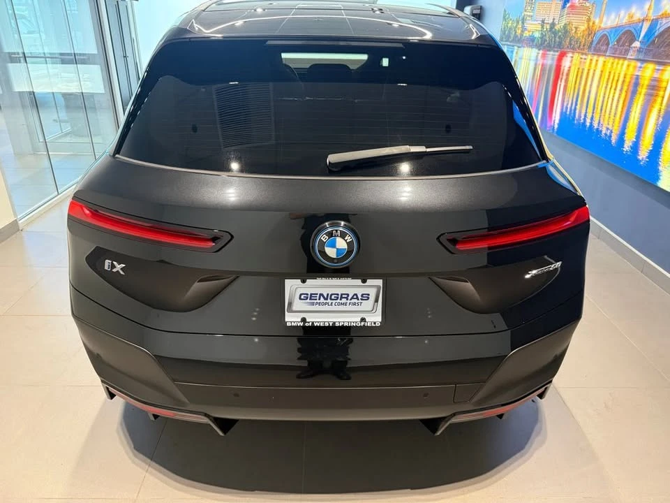 2024 BMW I20 iX - Image 7 of 20