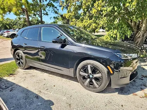 2024 BMW iX xDrive50