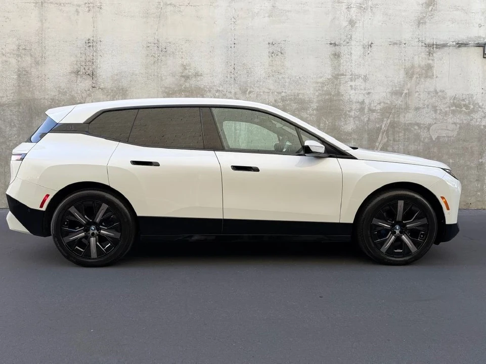 2024 BMW I20 iX - Image 6 of 21
