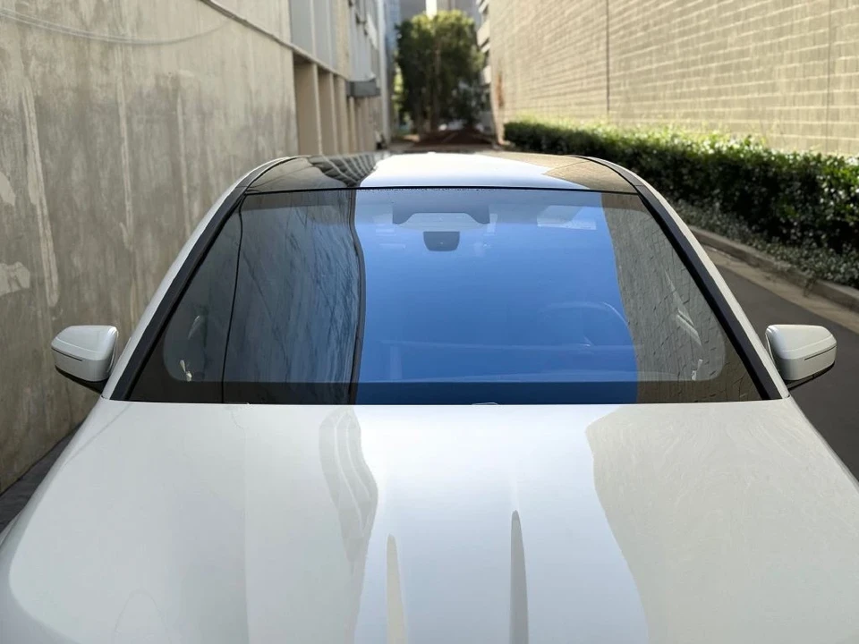 2024 BMW I20 iX - Image 9 of 21